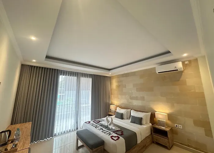 Nayndra House